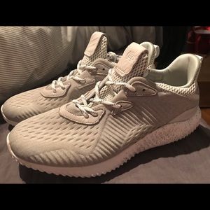 Alphabounce reigning champ